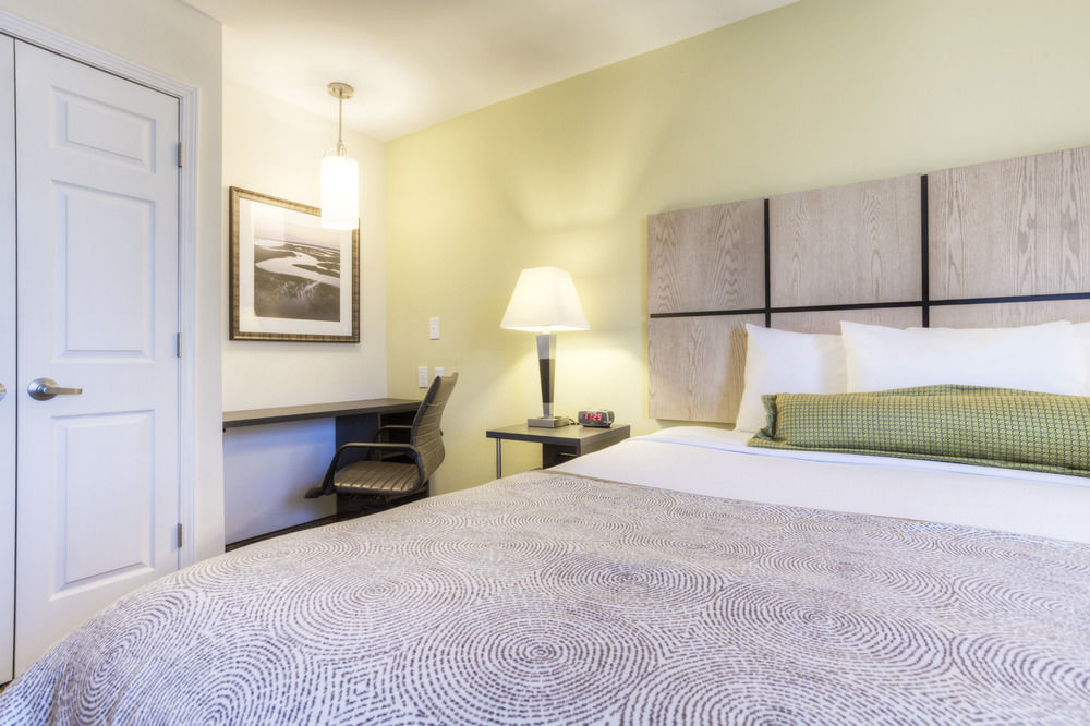 Candlewood Suites - Mooresville Lake Norman By Ihg Eksteriør bilde